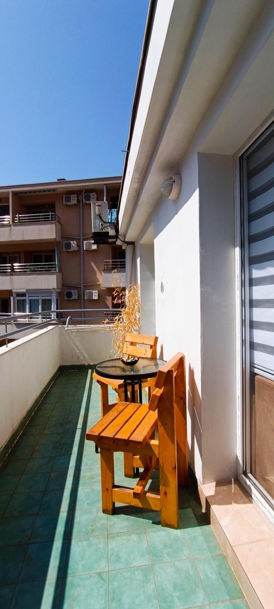 Matko Apartment Budva